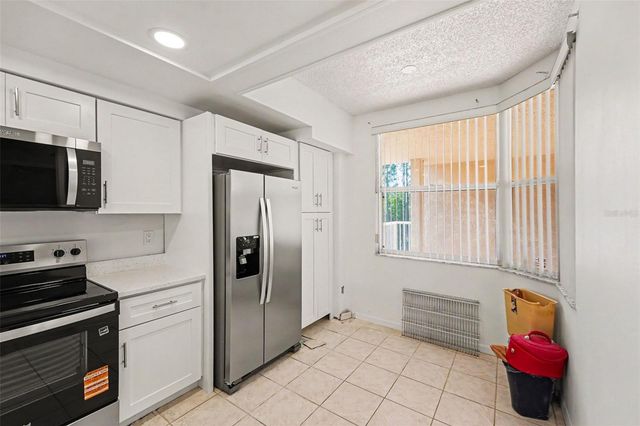6205 SHORELINE DRIVE 1106, St Petersburg, FL 33708
