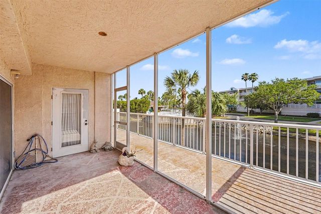 6205 SHORELINE DRIVE 1106, St Petersburg, FL 33708