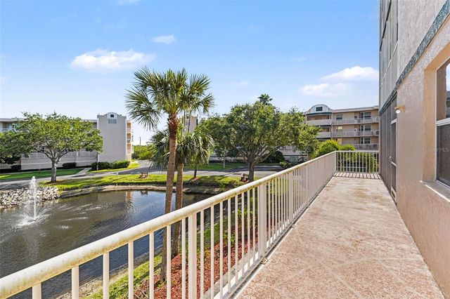 6205 SHORELINE DRIVE 1106, St Petersburg, FL 33708