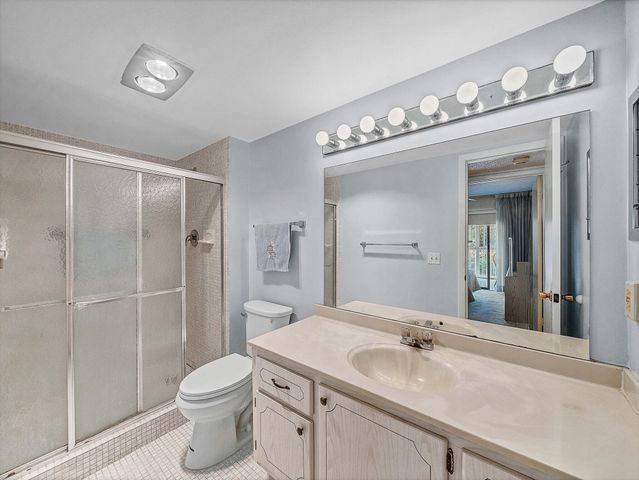 3002 Ventnor G, Deerfield Beach, FL 33442