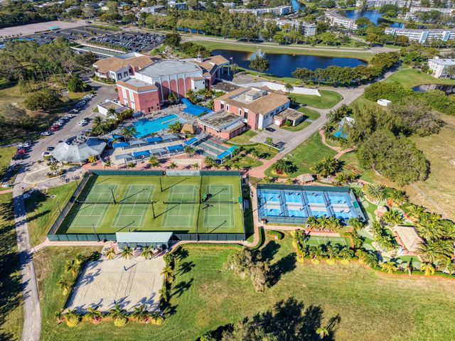 3002 Ventnor G, Deerfield Beach, FL 33442