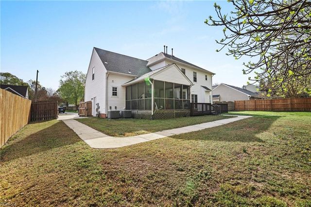 434 Chandler DR, Chesapeake, VA 23322