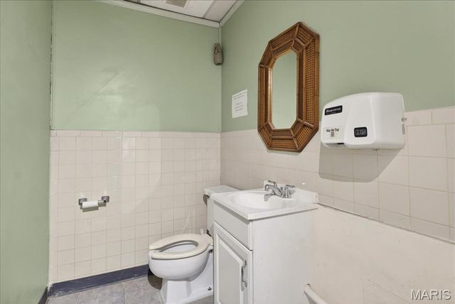 4135 S Grand, St Louis, MO 63118