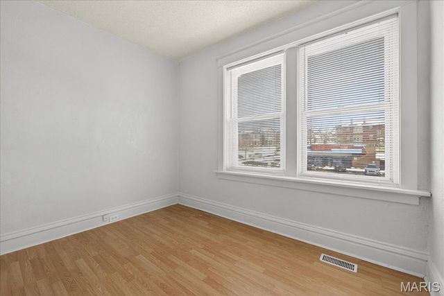 4135 S Grand, St Louis, MO 63118