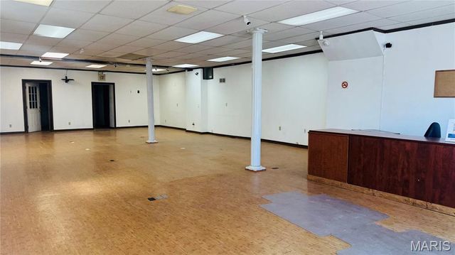 4135 S Grand, St Louis, MO 63118