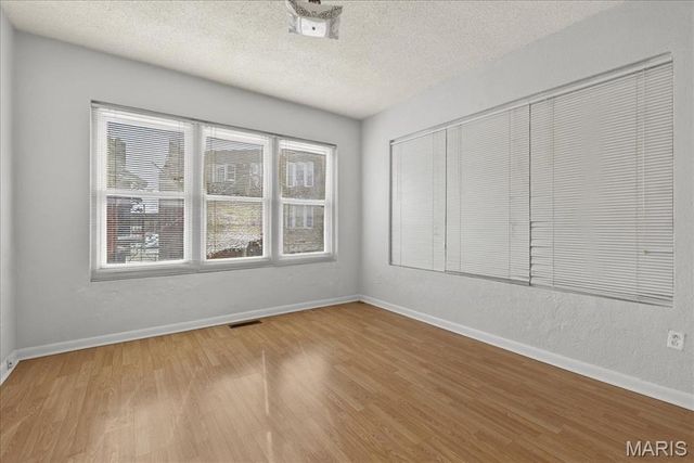 4135 S Grand, St Louis, MO 63118