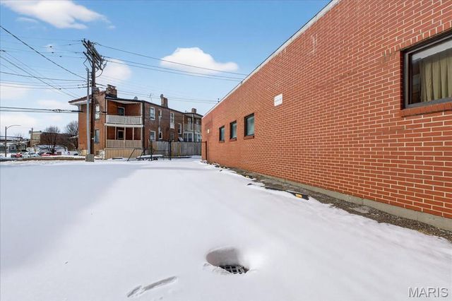 4135 S Grand, St Louis, MO 63118