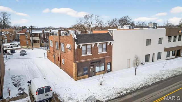 4135 S Grand, St Louis, MO 63118