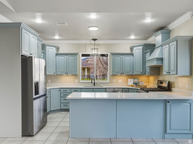 11541 S HARVEST CREST WAY, South Jordan, UT 84095