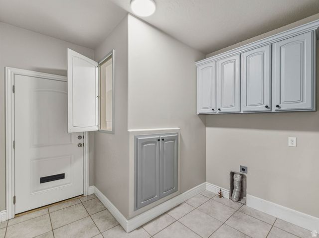 11541 S HARVEST CREST WAY, South Jordan, UT 84095