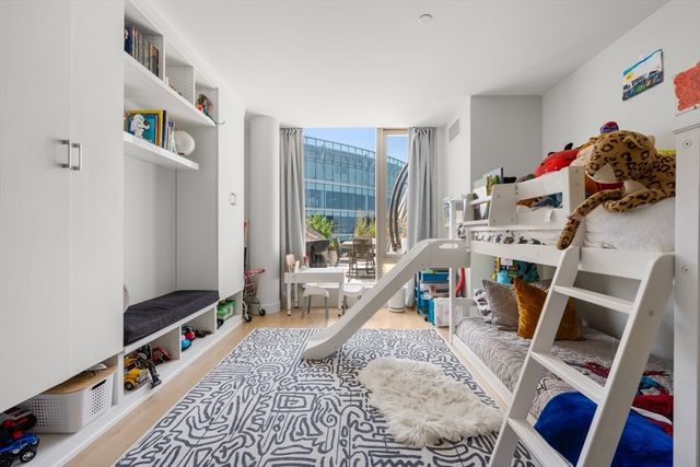 133 Seaport Blvd 2202, Boston, MA 02210