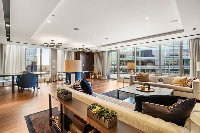 133 Seaport Blvd 2202, Boston, MA 02210