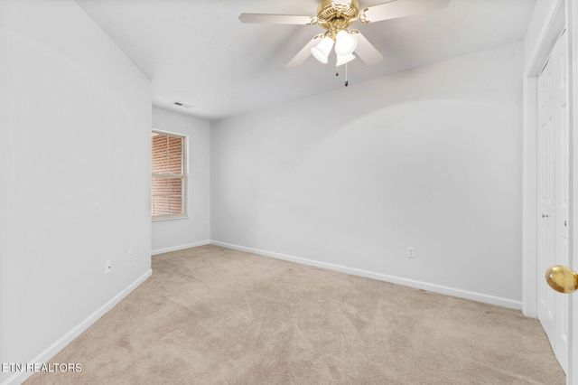 5224 Avery Woods Lane, Knoxville, TN 37921