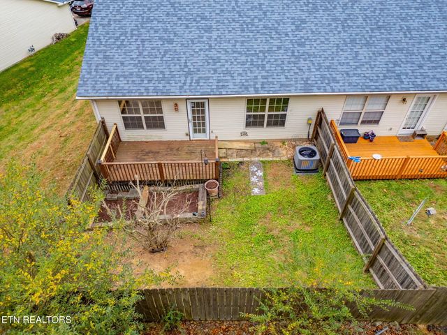 5224 Avery Woods Lane, Knoxville, TN 37921