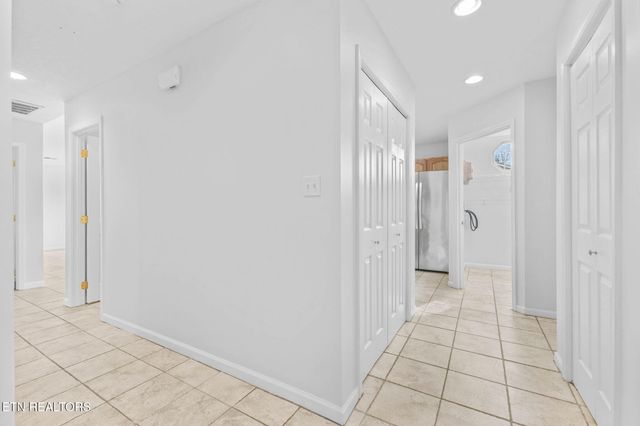 5224 Avery Woods Lane, Knoxville, TN 37921