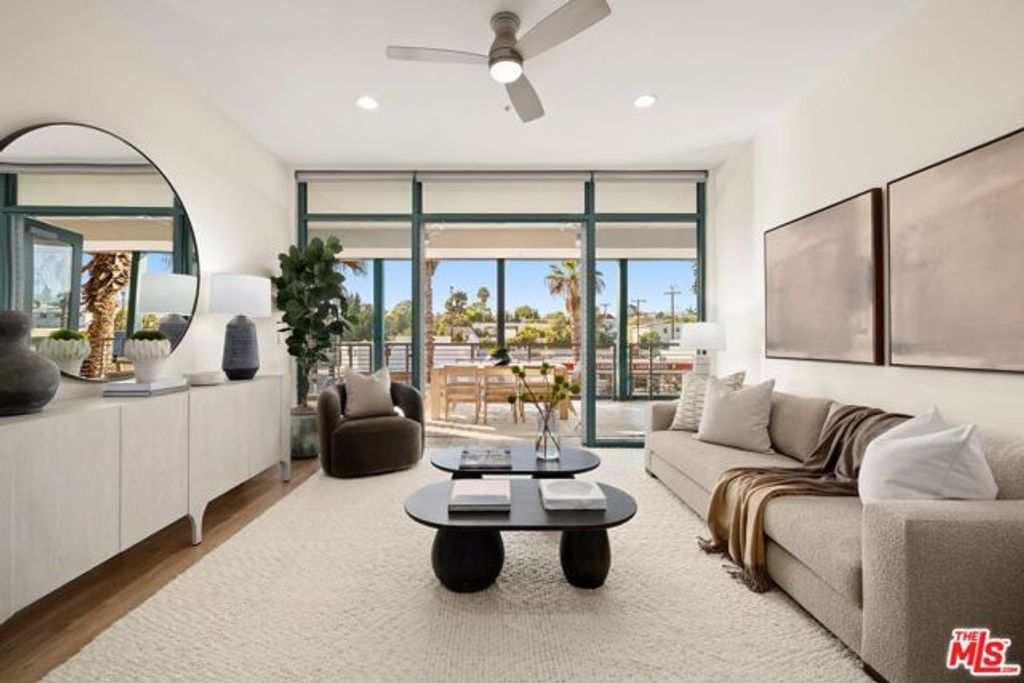2300 Wilshire Blvd 202, Santa Monica, CA 90403