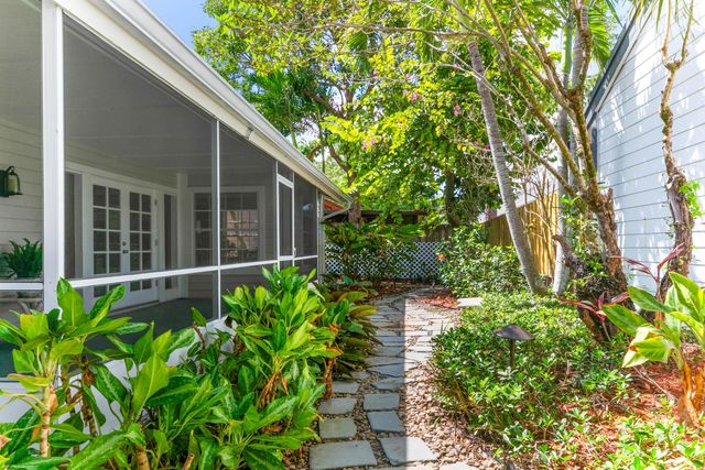 12635 Timber Ridge Circle, Wellington, FL 33414