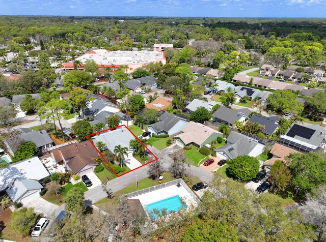 12635 Timber Ridge Circle, Wellington, FL 33414