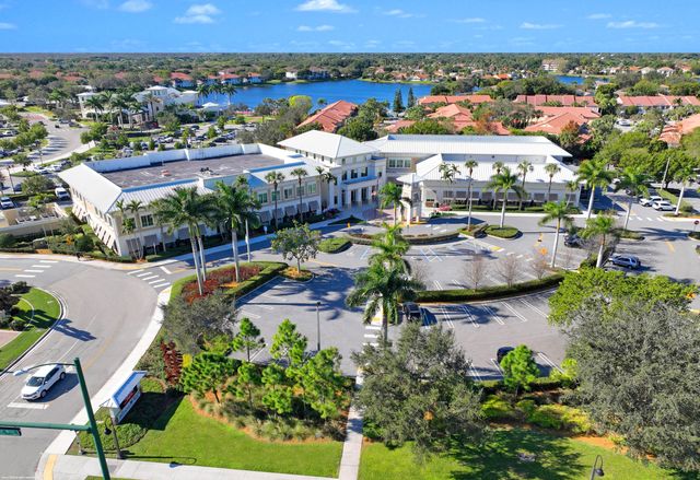 12635 Timber Ridge Circle, Wellington, FL 33414