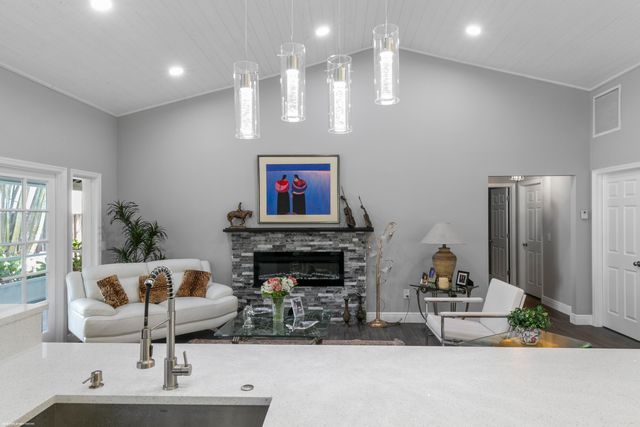 12635 Timber Ridge Circle, Wellington, FL 33414