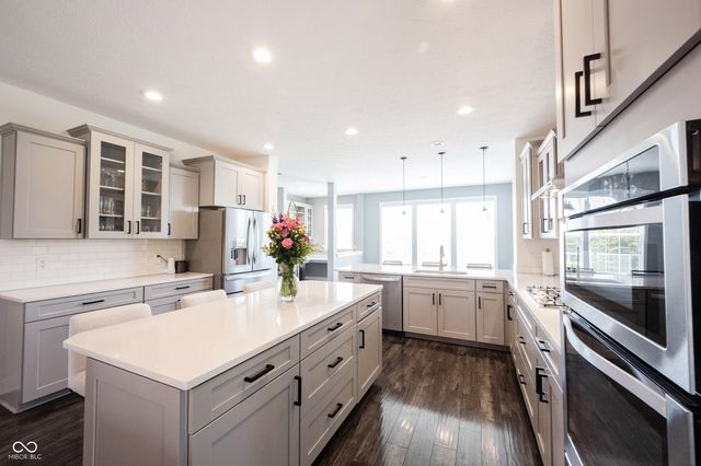 16760 Oxbow Drive, Westfield, IN 46074