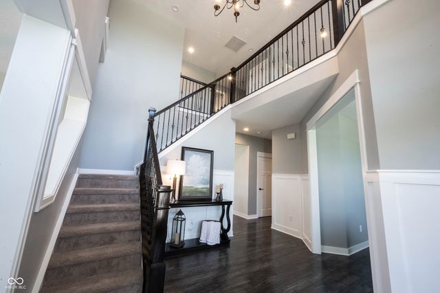 16760 Oxbow Drive, Westfield, IN 46074