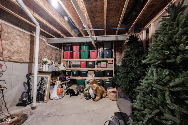 16760 Oxbow Drive, Westfield, IN 46074