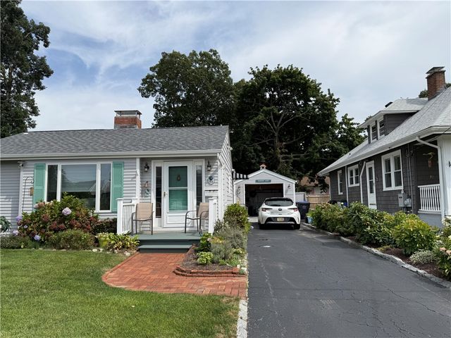 88 TERRACE Ave Avenue E, East Providence, RI 02915