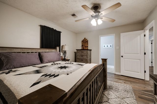 14 Shoemaker Circle, Conway, AR 72032