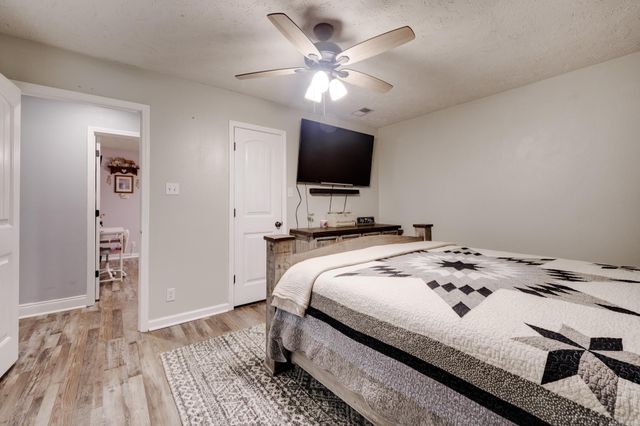 14 Shoemaker Circle, Conway, AR 72032