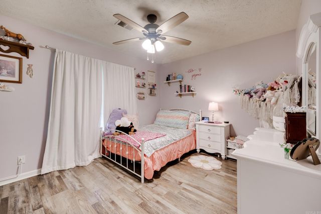 14 Shoemaker Circle, Conway, AR 72032