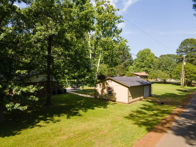 14 Shoemaker Circle, Conway, AR 72032