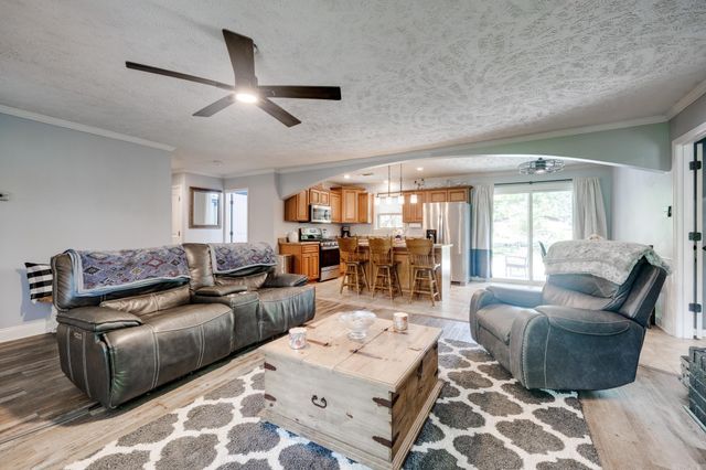 14 Shoemaker Circle, Conway, AR 72032