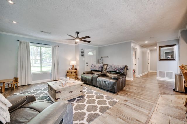 14 Shoemaker Circle, Conway, AR 72032