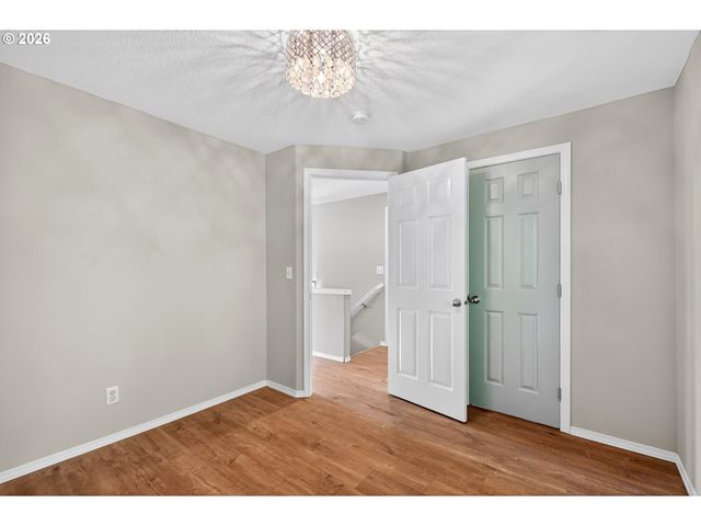 10330 Sw DUNLIN Pl, Beaverton, OR 97007