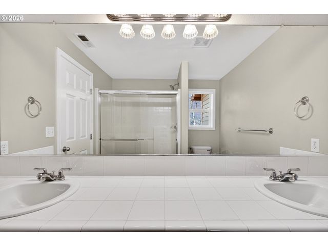 10330 Sw DUNLIN Pl, Beaverton, OR 97007