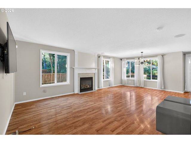 10330 Sw DUNLIN Pl, Beaverton, OR 97007