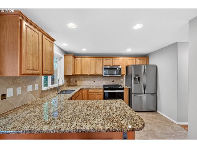 10330 Sw DUNLIN Pl, Beaverton, OR 97007