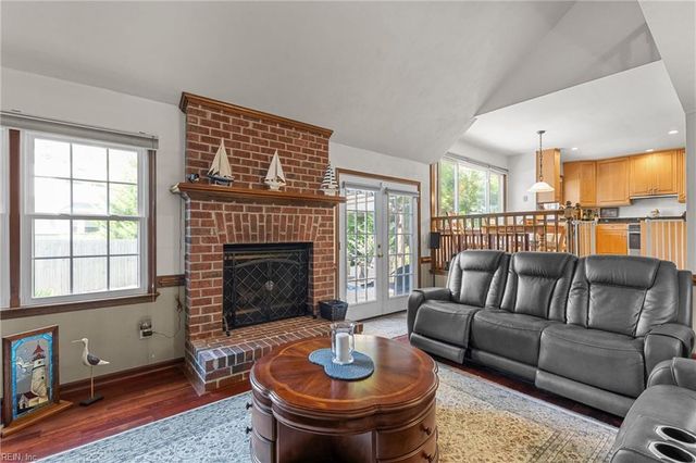 2304 First Settlers AVE, Virginia Beach, VA 23456