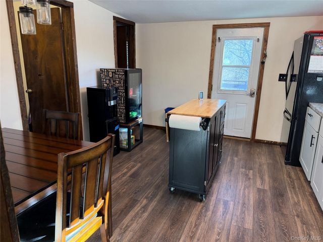 302 Lake Road, Salisbury Mills, NY 12577