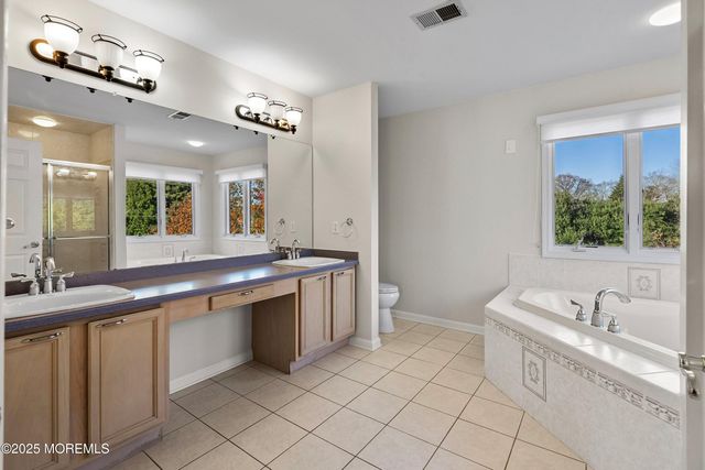 1196 Arcadia Drive, Toms River, NJ 08755