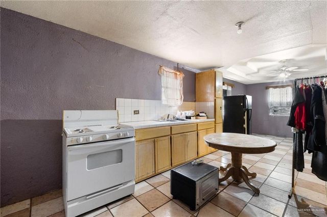 507 San Antonio Circle, Alamo, TX 78516