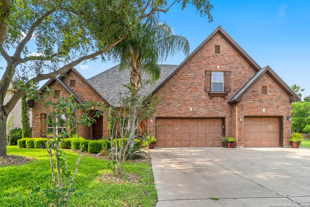 109 Palm Valley Cir, Harlingen, TX 78552
