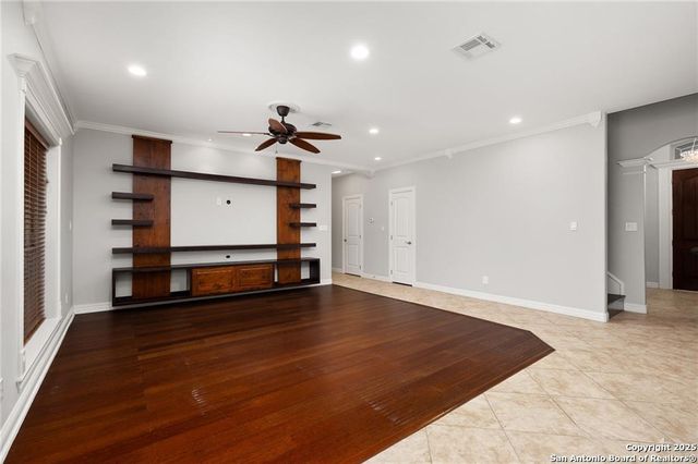 109 Palm Valley Cir, Harlingen, TX 78552