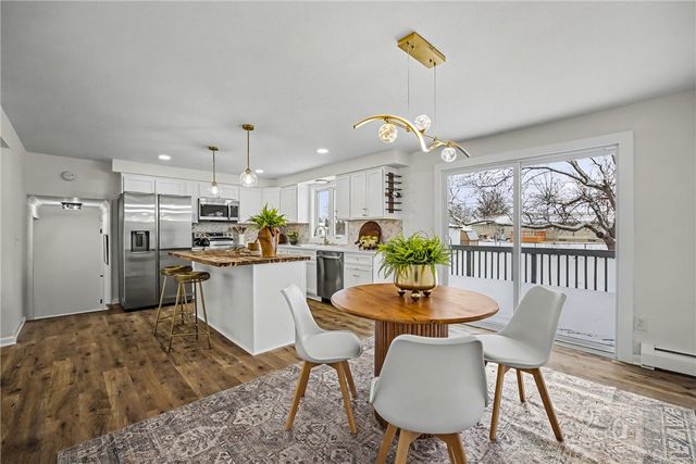 22 Shadywood Drive, Gates, NY 14606