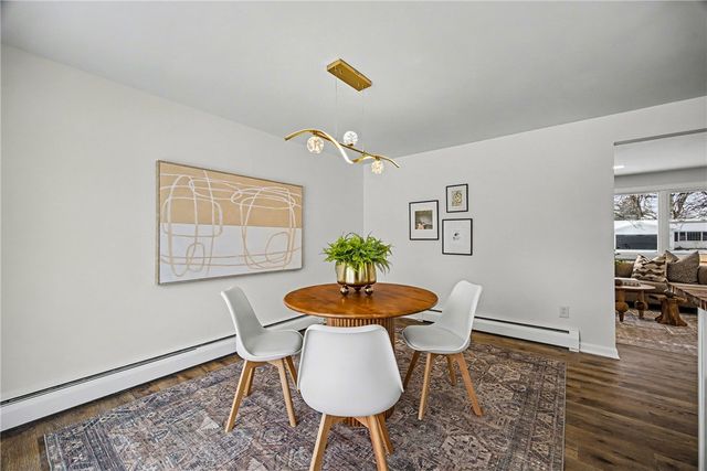 22 Shadywood Drive, Gates, NY 14606