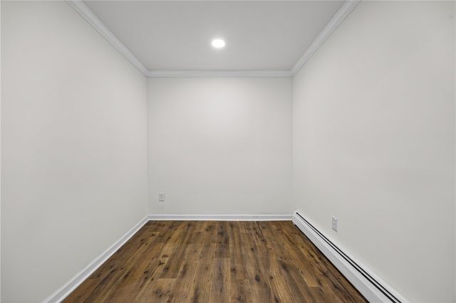 22 Shadywood Drive, Gates, NY 14606