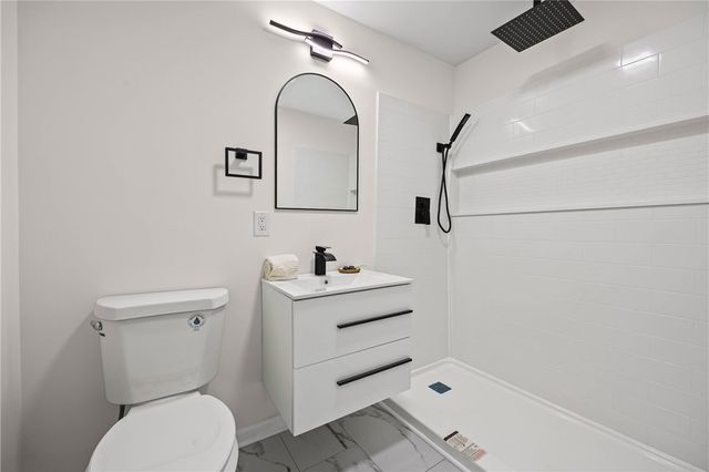 22 Shadywood Drive, Gates, NY 14606