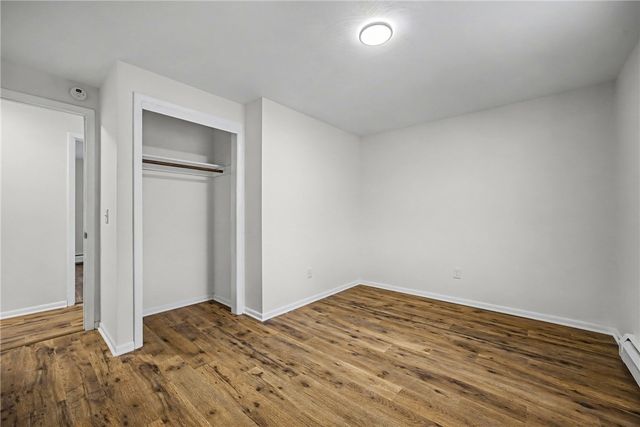 22 Shadywood Drive, Gates, NY 14606