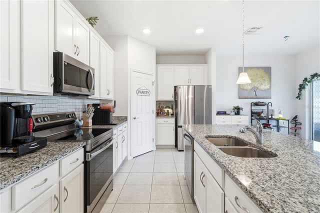 24409 SUNNYS HALO WAY, Sorrento, FL 32776